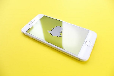 网页版Snapchat现已向全球所有用户开放