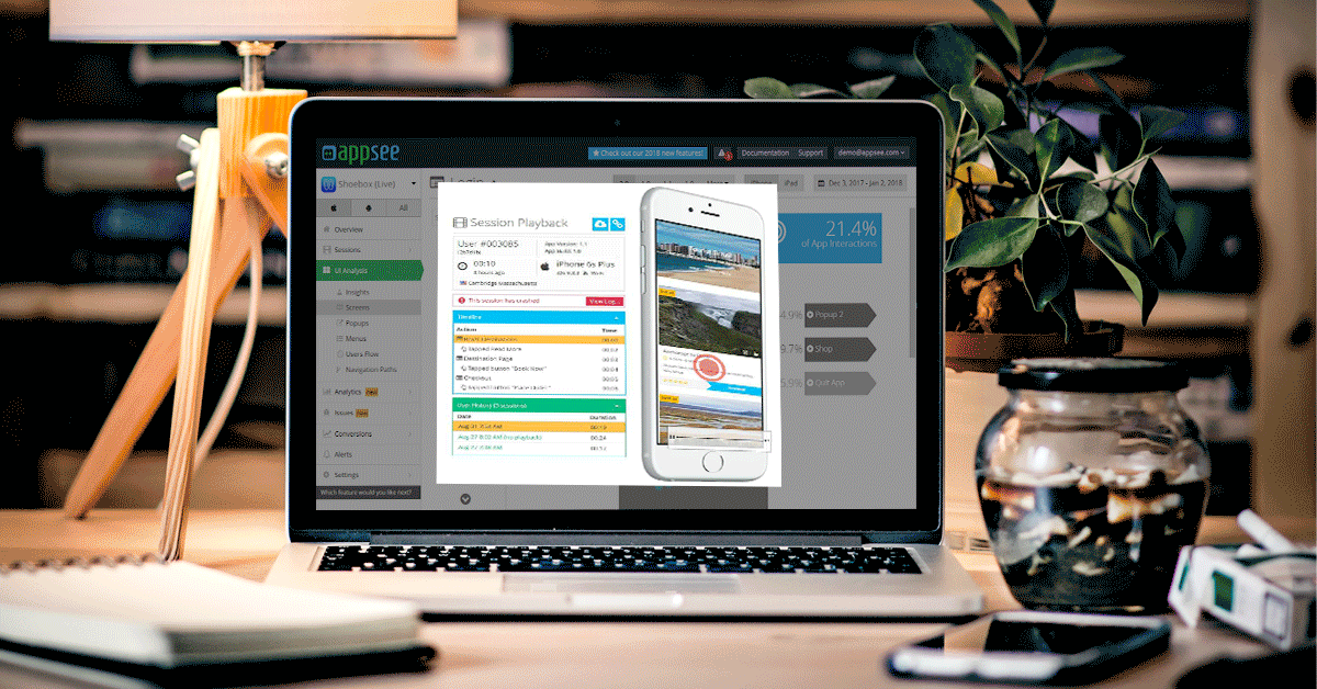 1540379567805978.gif travel-user-recording-laptop-mockup-3.gif