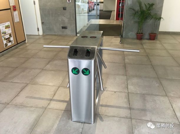 1542611739473060.jpg 啊6.webp.jpg