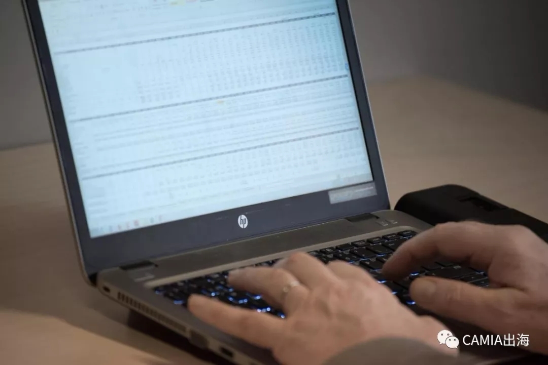 1614219602833853.jpg 是.webp.jpg