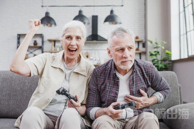 1618482823931876.jpg elder-couple-playing-video-games-together_23-2148201322.jpg