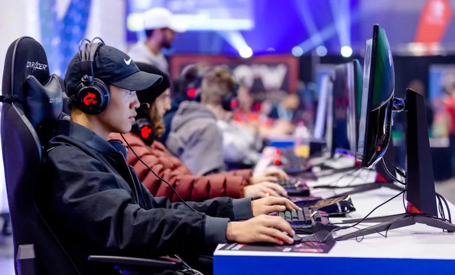 1635493623825642.jpg 在3.webp.jpg