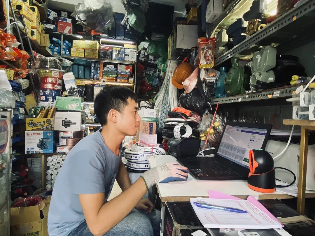 1636018397541184.jpg 在7.webp (1).jpg