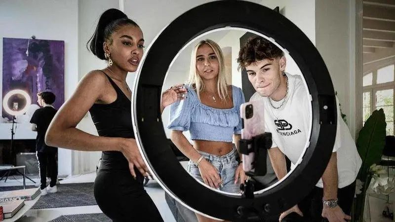 1647424462330617.jpg 在6.jpg