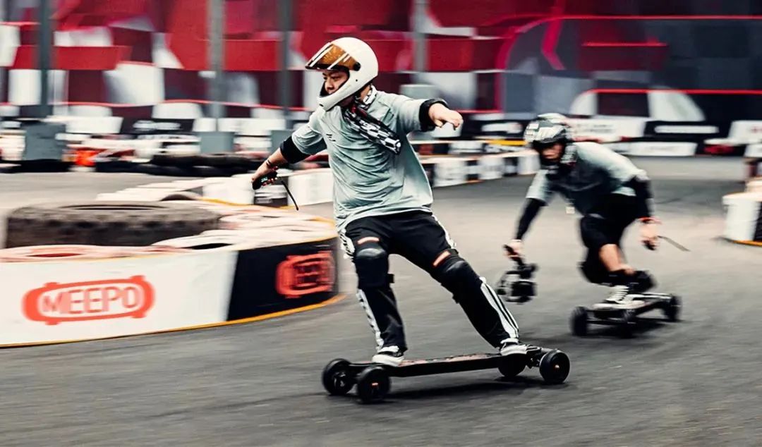 1671518320652297.jpg 是2.jpg