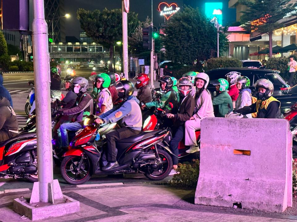 1694623633431149.gif image.gif