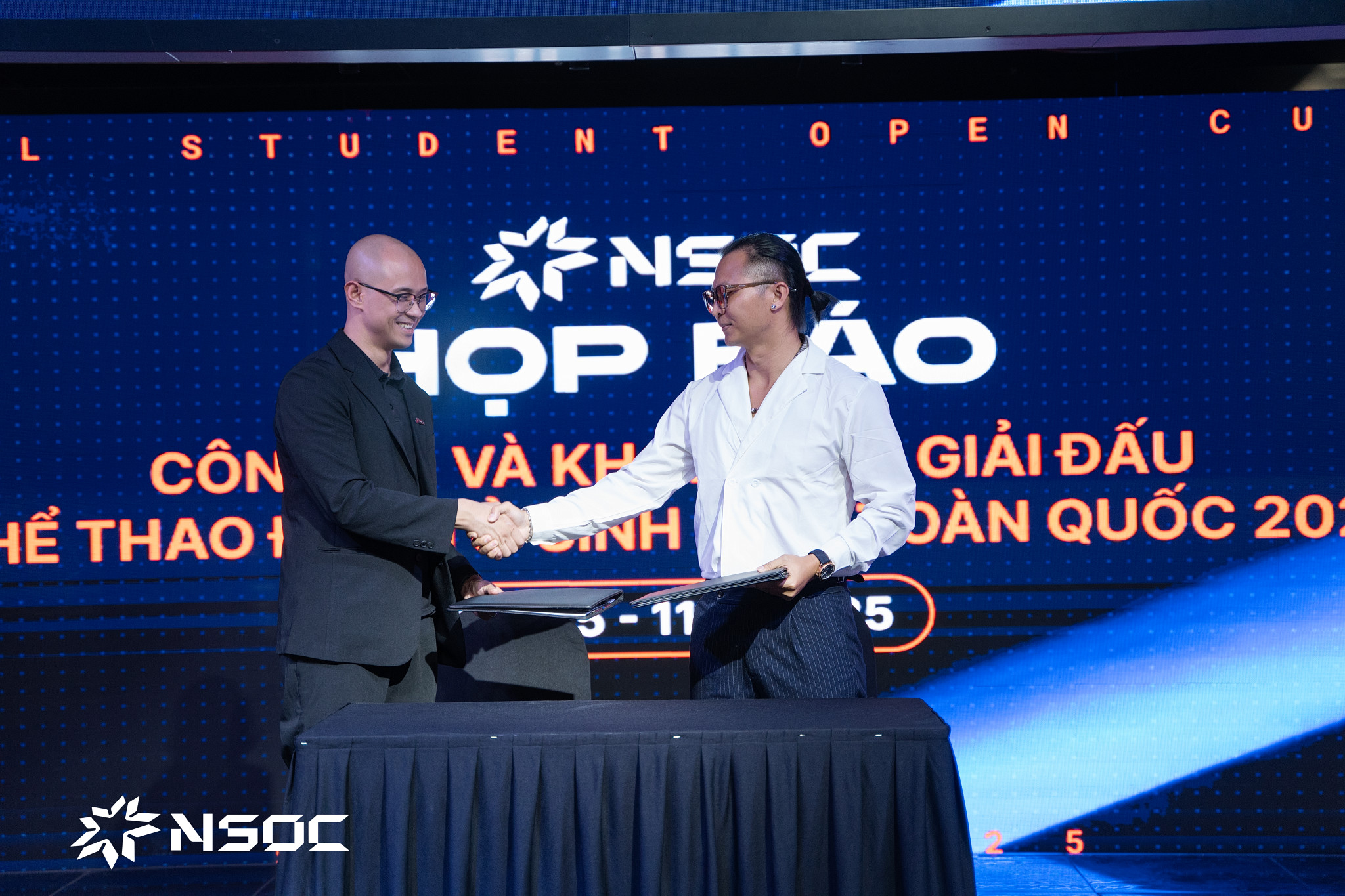 1758622272643018.jpg 545899279_757844507050361_1650529355549302873_n.jpg