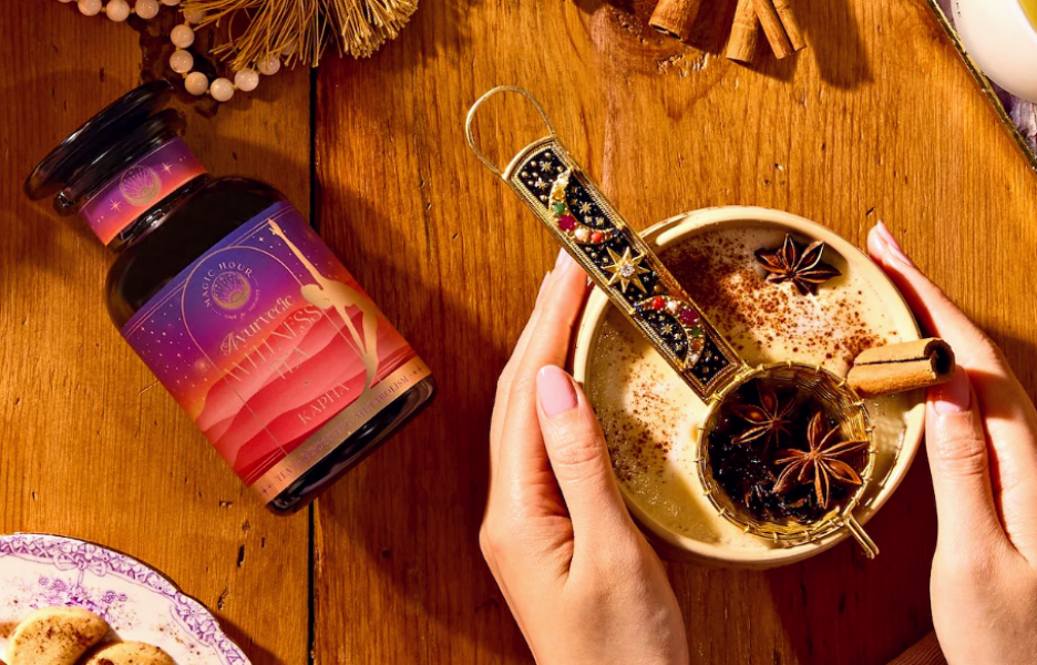 玄学泡出商机，它靠东方茶年入百万美金