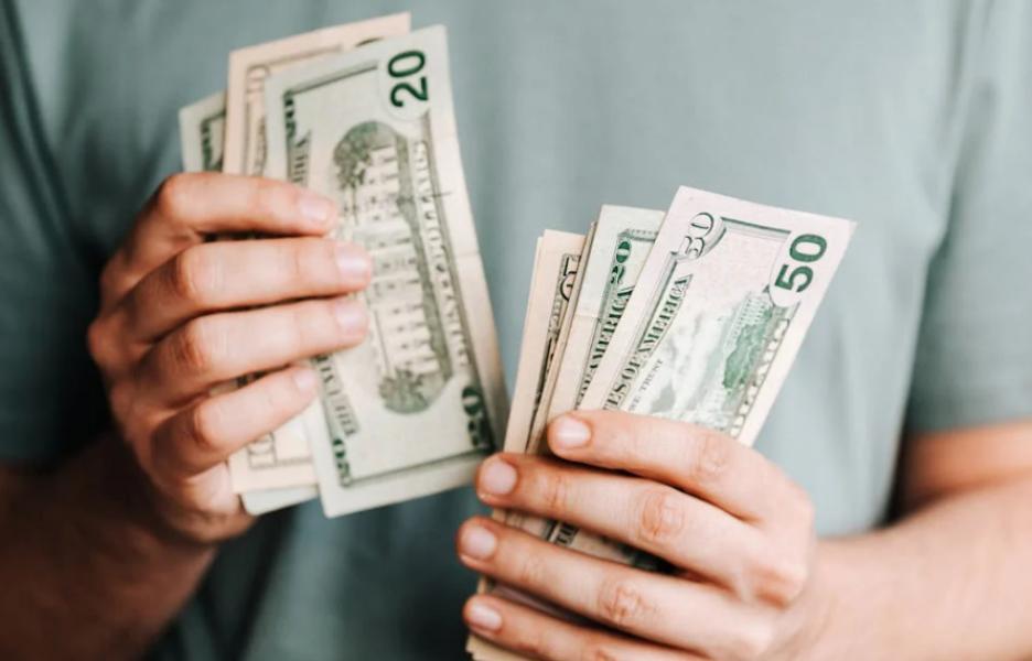 靠一个成本10元小玩具，TikTok卖家狂揽千万元