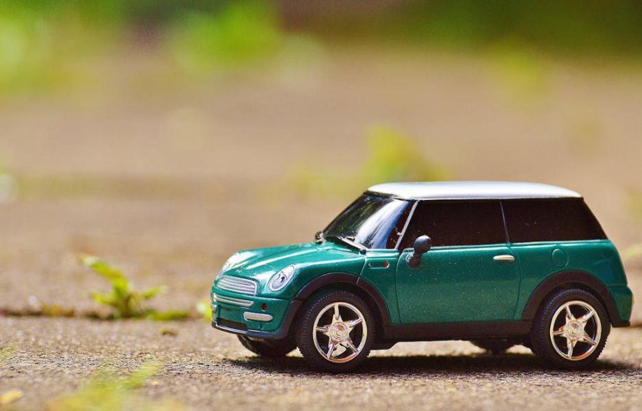 全球抢断货！义乌原创车载玩具半个月卖出200万只，海外售价飙升数倍