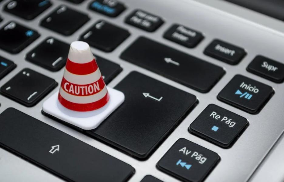 亚马逊美国站群发税务警告！不处理将有封号风险