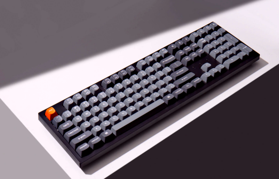 出海4年狂赚3.4亿！国产键盘抓Mac痛点，适配机械键盘直接卖爆海外！