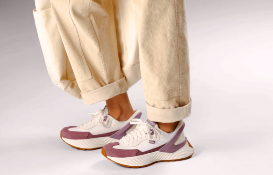 被马斯克看上的懒人鞋，一脚蹬爆百万销量！