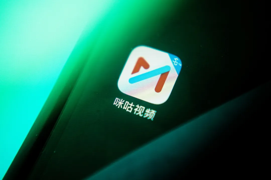 撕掉“体育”单一标签，咪咕卷入AI短剧巨头之战
