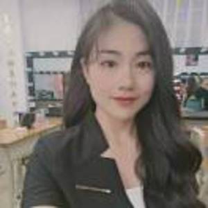 莹莹（美容.化妆.美甲.纹绣师）