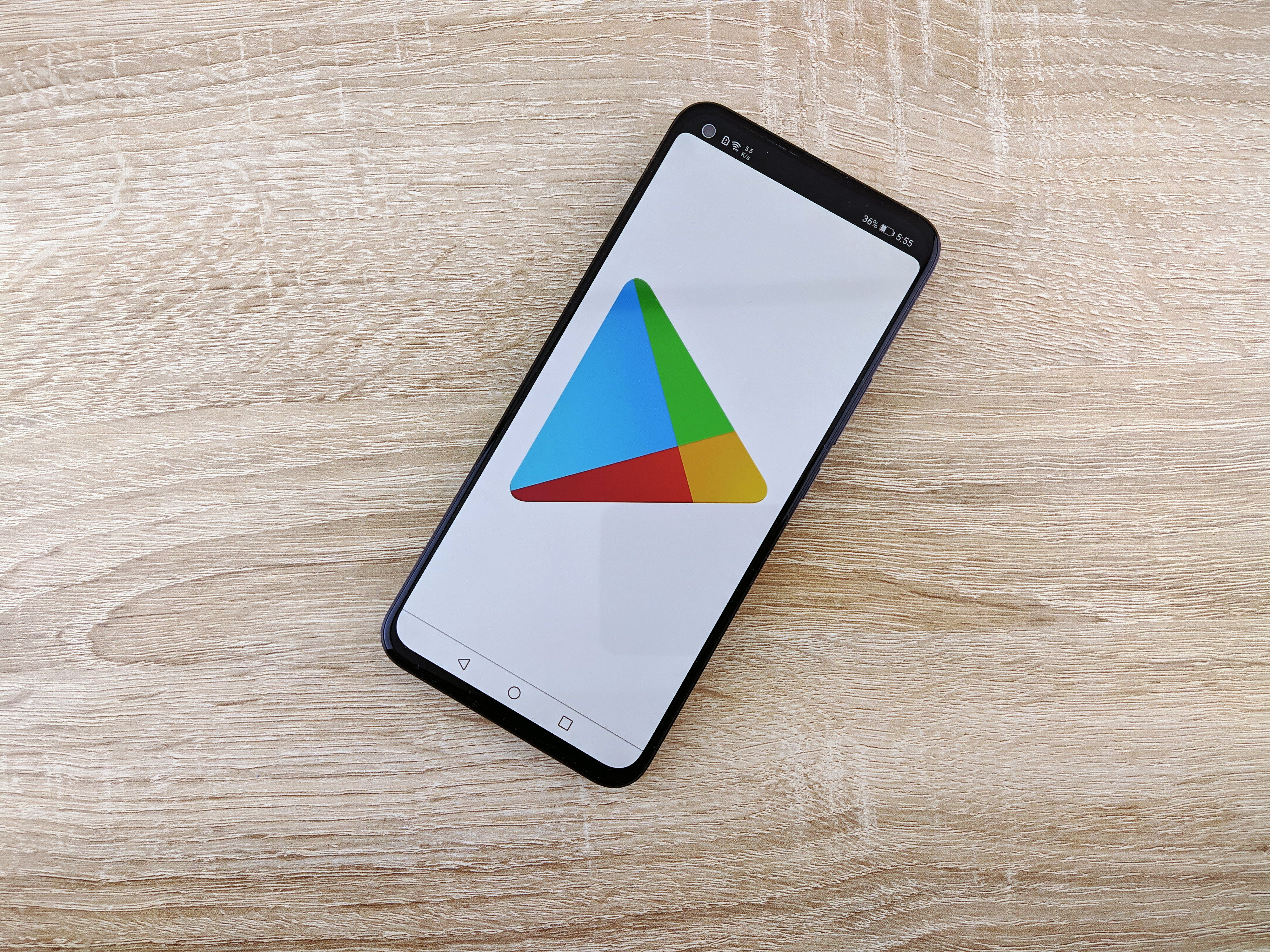 玩家一句话找游戏，Google Play把入口搬进Gemini