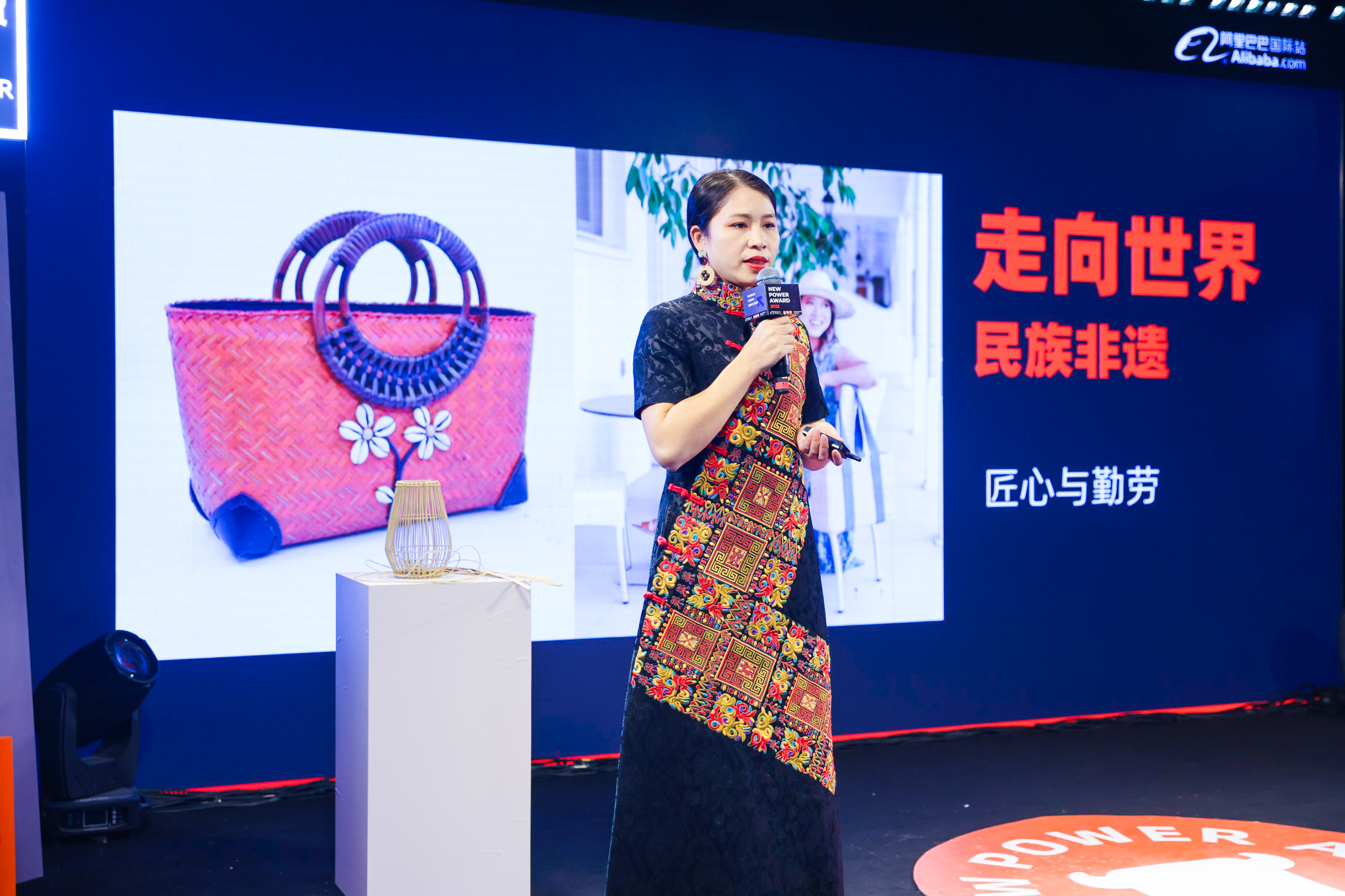 逆风也要起飞？这届外贸人有点牛