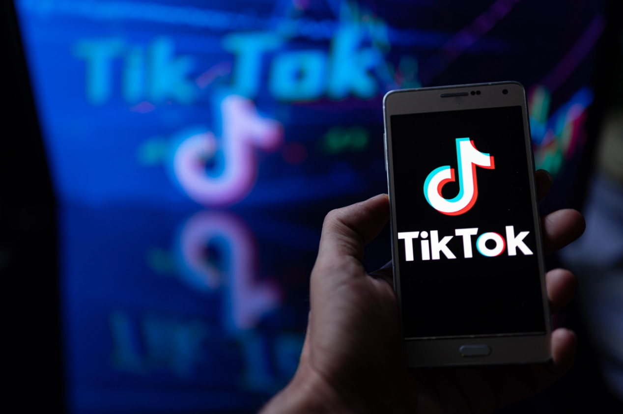 TikTok第4次蝉联非游收入总榜Top1